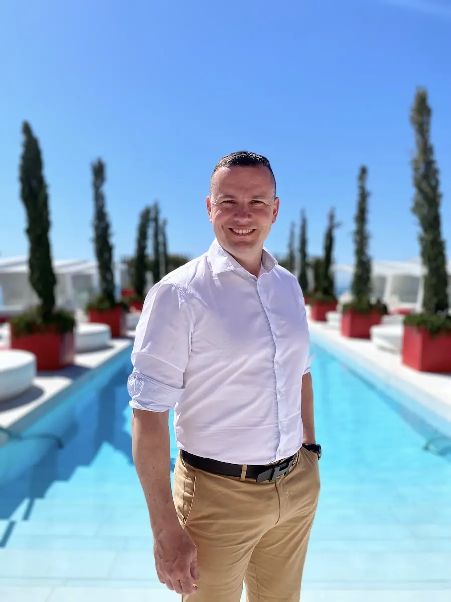 Amazing Costa Del Sol Team, Reality Španělsko